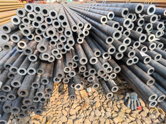 青海42CrMo小口径无缝钢管